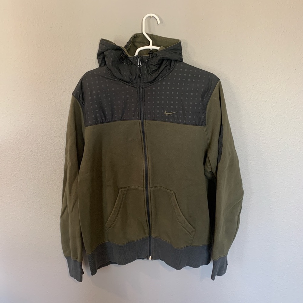 Nike rain shield zip up jacket
